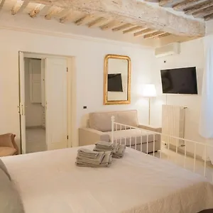  Apartamento Casa Laurentius Italia